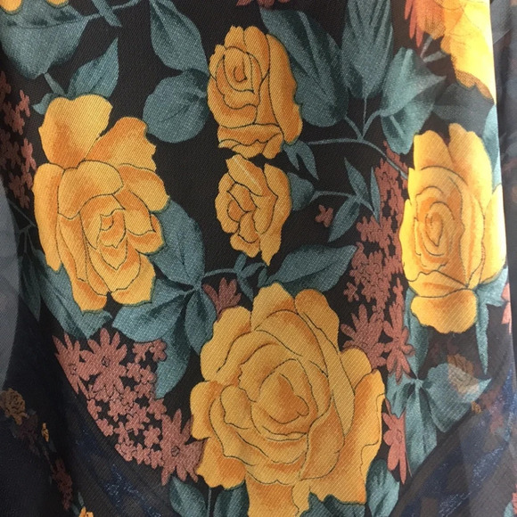 Scarf Brown with Orange Roses Sheer - Picture 7 of 8